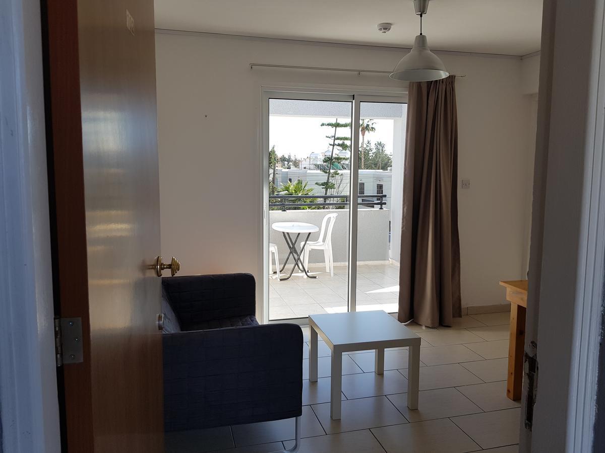 Valentinos Court Apartment Paphos Luaran gambar