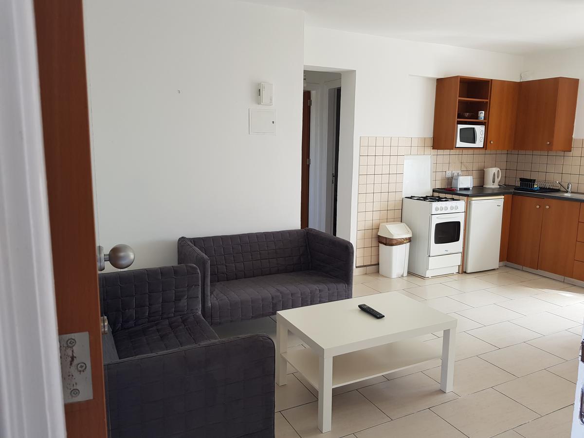 Valentinos Court Apartment Paphos Luaran gambar