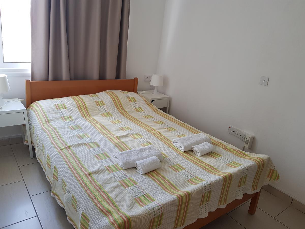 Valentinos Court Apartment Paphos Luaran gambar