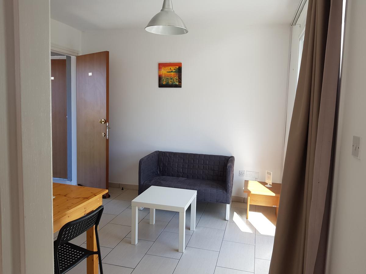 Valentinos Court Apartment Paphos Luaran gambar